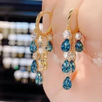 ¡𝐃𝐄𝐒𝐋𝐔𝐌𝐁𝐑𝐀 𝐓𝐔 𝐄𝐒𝐓𝐈𝐋𝐎! Aretes de gota de agua azul con diseño de moda para mujer - 𝐄𝐥𝐞𝐠𝐚𝐧𝐜𝐢𝐚 𝐚𝐥 𝐦𝐚𝐱𝐢𝐦𝐨 💧